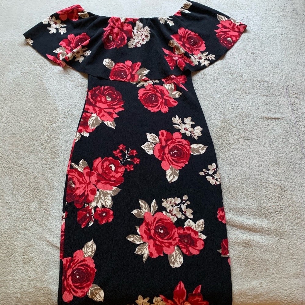 Off The Shoulder Mid Dress